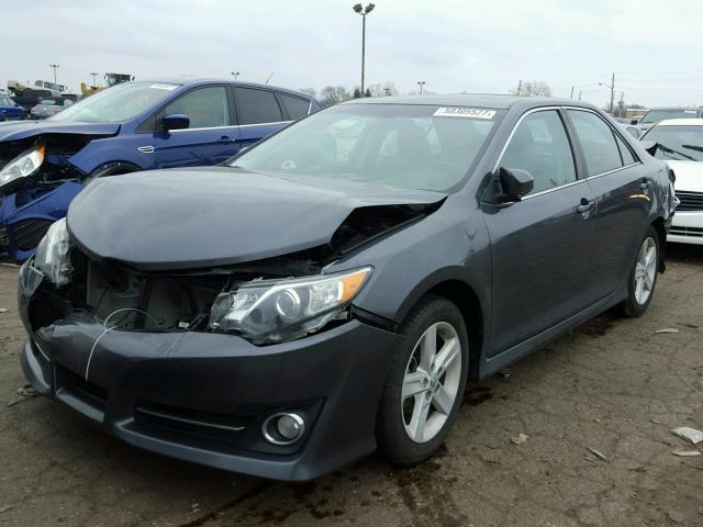 4T1BF1FK1CU035760 - 2012 TOYOTA CAMRY BASE GRAY photo 2