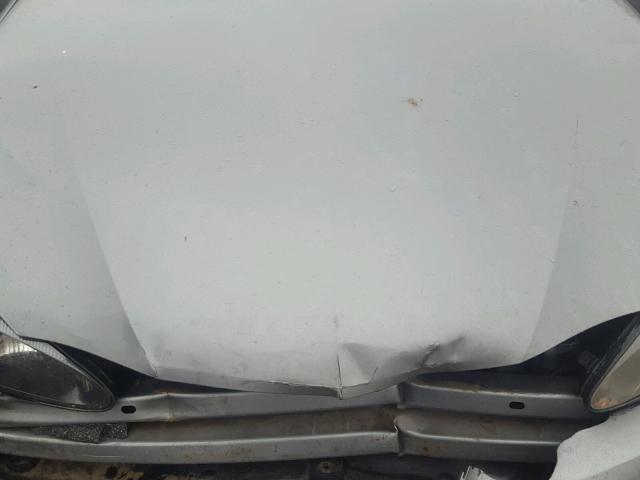 2G2WP552381162139 - 2008 PONTIAC GRAND PRIX GRAY photo 7