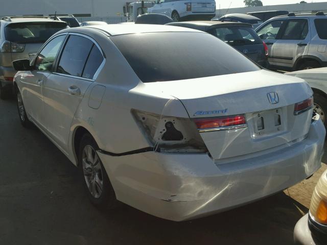 1HGCP2F45CA235167 - 2012 HONDA ACCORD LXP WHITE photo 3