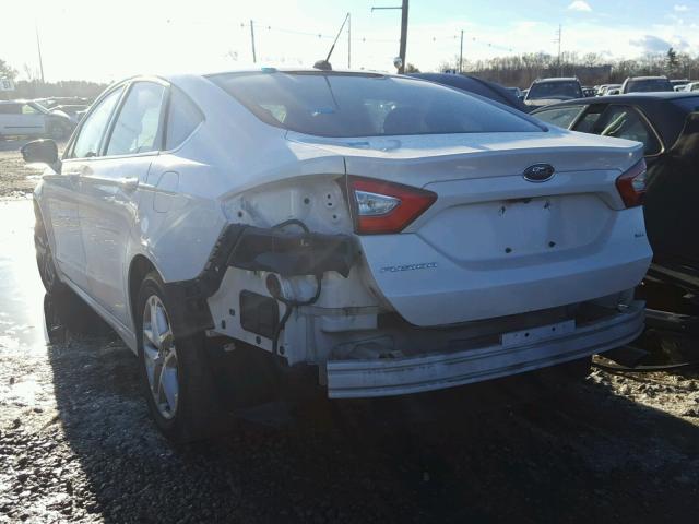 1FA6P0H76E5382994 - 2014 FORD FUSION SE WHITE photo 3