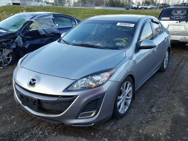 JM1BL1U67B1471855 - 2011 MAZDA 3 S SILVER photo 2