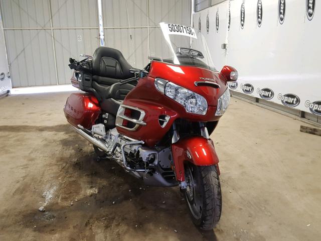 1HFSC47G9AA900763 - 2010 HONDA GL1800 RED photo 1