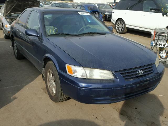 JT2BF22K4X0151279 - 1999 TOYOTA CAMRY LE BLUE photo 1