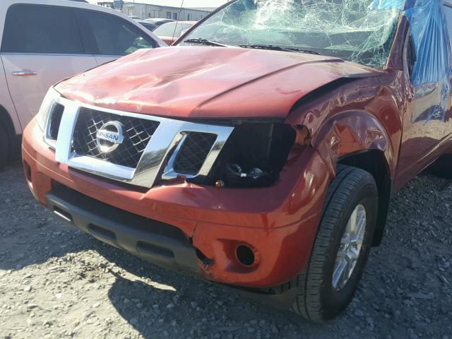 1N6AD0EV1HN775495 - 2017 NISSAN FRONTIER S RED photo 9