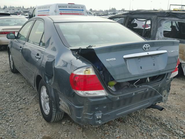 4T1BE30K15U052102 - 2005 TOYOTA CAMRY LE GREEN photo 3
