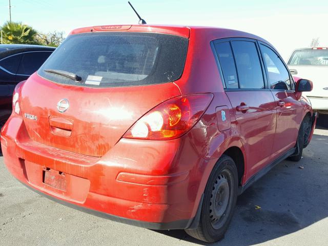 3N1BC13E09L478144 - 2009 NISSAN VERSA S RED photo 4