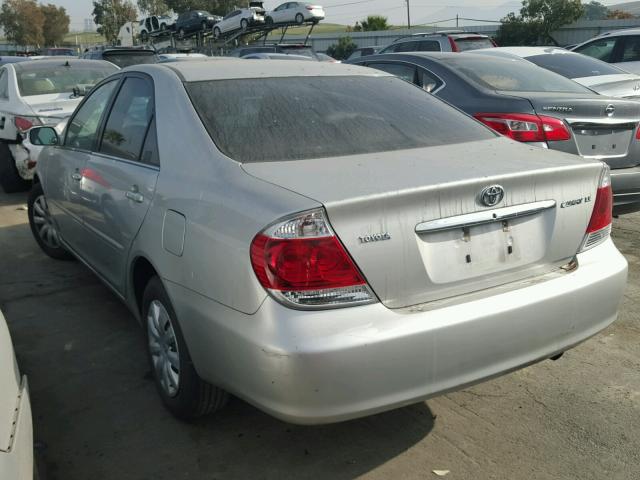4T1BE32K56U715752 - 2006 TOYOTA CAMRY LE SILVER photo 3