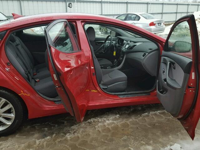 KMHDH4AE4FU330426 - 2015 HYUNDAI ELANTRA SE RED photo 9