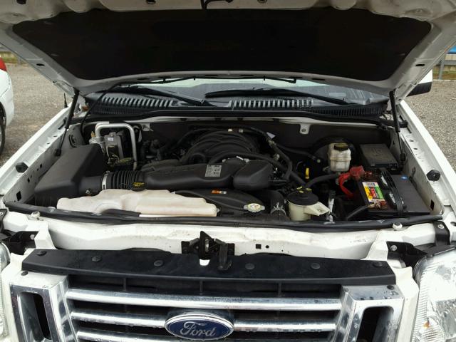 1FMEU53808UA56044 - 2008 FORD EXPLORER S WHITE photo 7