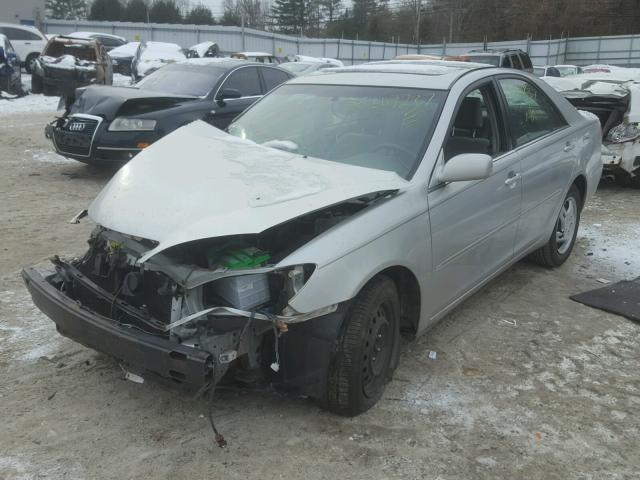 4T1BE30K24U276543 - 2004 TOYOTA CAMRY LE SILVER photo 2