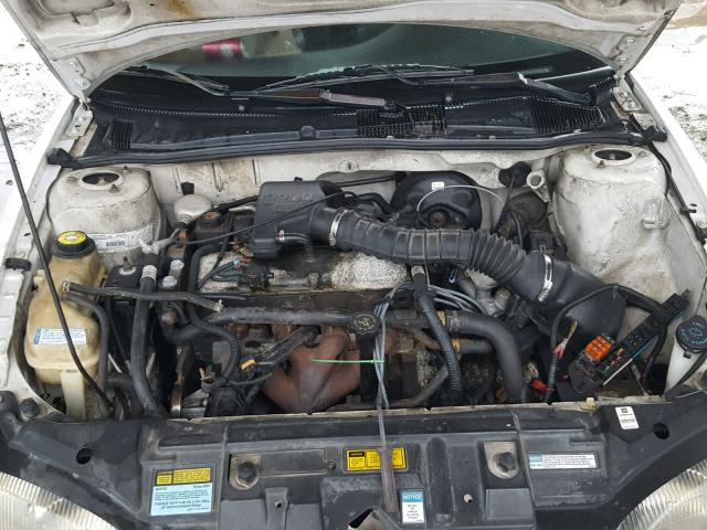 3G1JC1242WS865242 - 1998 CHEVROLET CAVALIER B WHITE photo 7