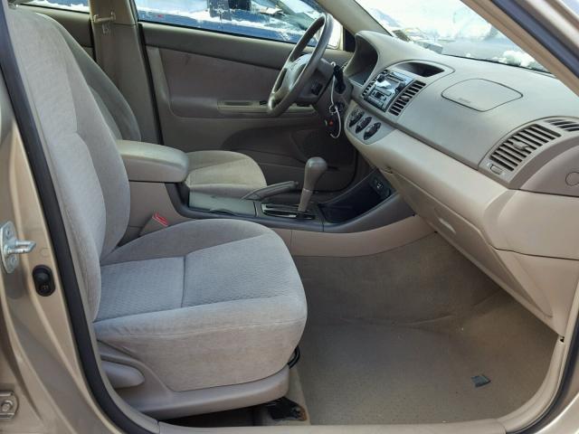 4T1BE32K13U660700 - 2003 TOYOTA CAMRY LE 金色 照片 5