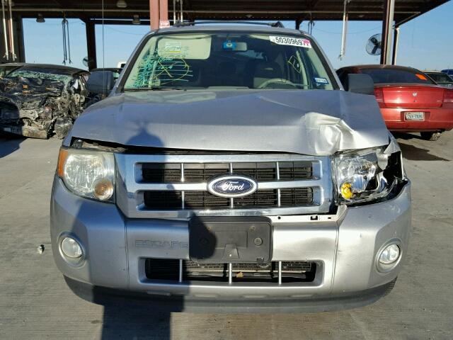 1FMCU03G69KA86101 - 2009 FORD ESCAPE XLT SILVER photo 9