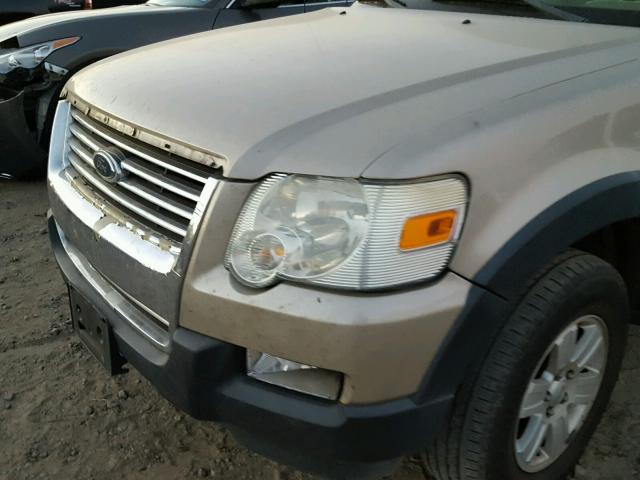 1FMEU63E47UA37037 - 2007 FORD EXPLORER X TAN photo 9