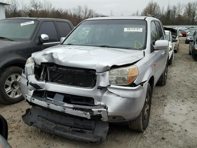 5FNYF28466B030845 - 2006 HONDA PILOT EX SILVER photo 2