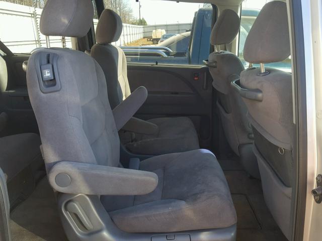 5FNRL38496B413892 - 2006 HONDA ODYSSEY EX SILVER photo 6