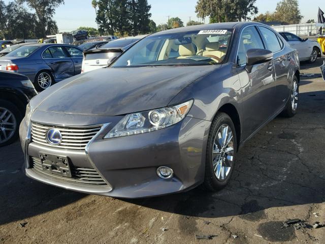 JTHBW1GG7E2066961 - 2014 LEXUS ES 300H CHARCOAL photo 2