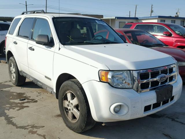 1FMCU03Z88KD99652 - 2008 FORD ESCAPE XLT WHITE photo 1