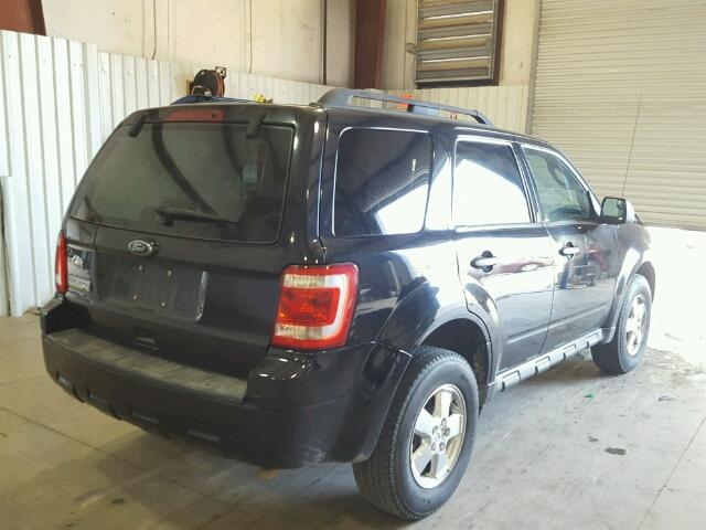 1FMCU0D70AKA30075 - 2010 FORD ESCAPE XLT BLACK photo 4