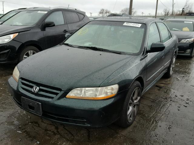 1HGCG16531A025912 - 2001 HONDA ACCORD EX GREEN photo 2