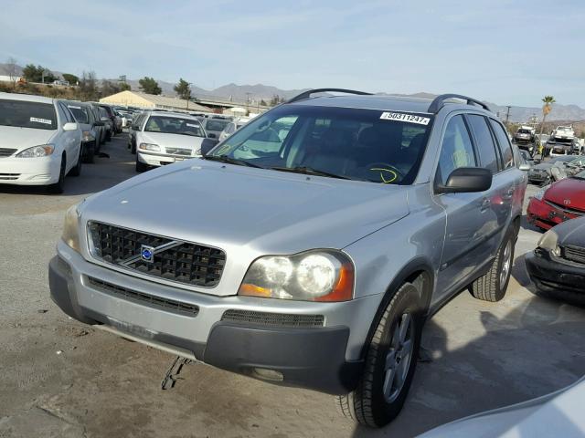 YV1CY59H641045384 - 2004 VOLVO XC90 SILVER photo 2