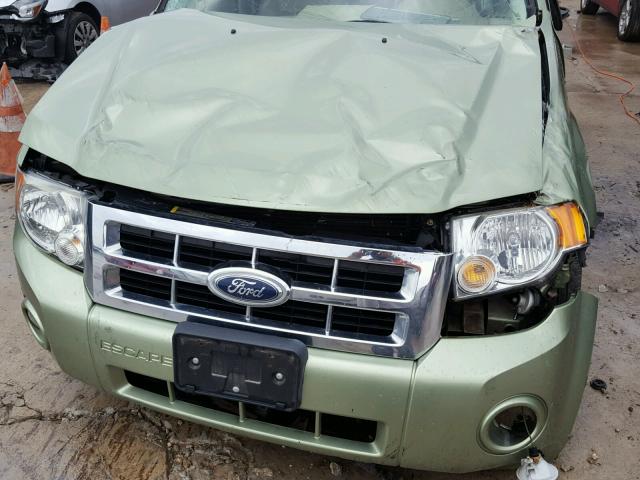 1FMCU03128KC06342 - 2008 FORD ESCAPE XLT GREEN photo 9