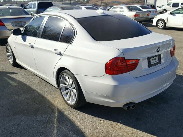 WBAPH5C53BA446665 - 2011 BMW 328 I SULE WHITE photo 3