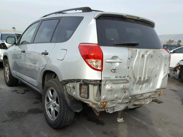 JTMBD33V576031306 - 2007 TOYOTA RAV4 SILVER photo 3