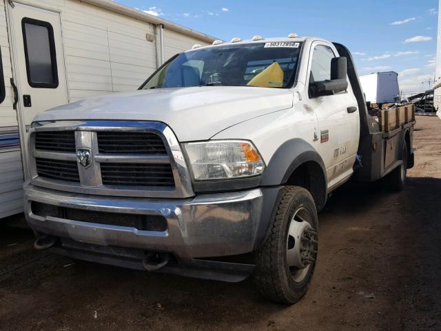 3C7WDNBL2CG260339 - 2012 DODGE RAM 5500 S WHITE photo 2