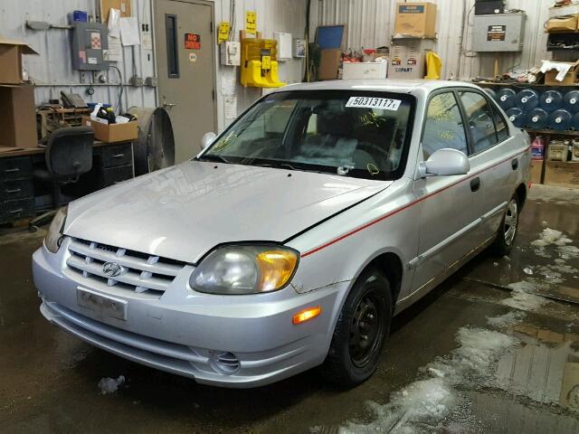 KMHCG45CX4U539867 - 2004 HYUNDAI ACCENT GL SILVER photo 2