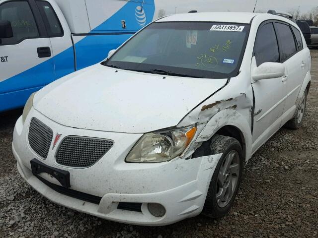 5Y2SL63865Z421499 - 2005 PONTIAC VIBE WHITE photo 2