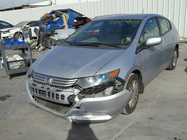 JHMZE2H5XAS005411 - 2010 HONDA INSIGHT LX SILVER photo 2