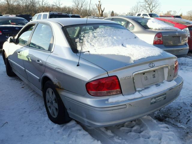 KMHWF25H63A893725 - 2003 HYUNDAI SONATA GL SILVER photo 3