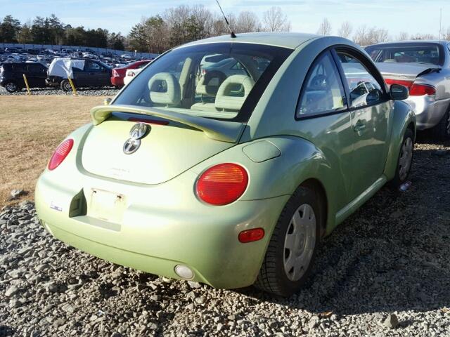 3VWCS21C41M418133 - 2001 VOLKSWAGEN NEW BEETLE 绿色 照片 4