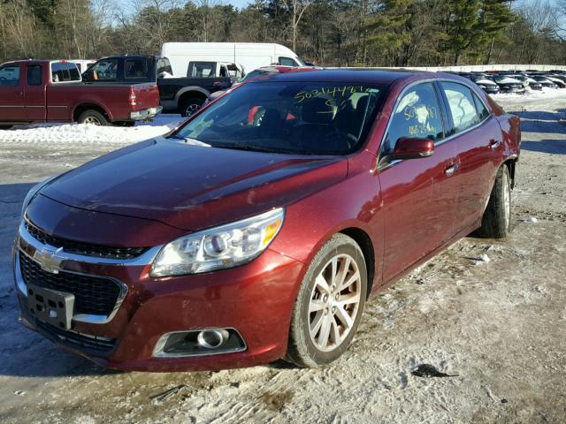 1G11F5SLXFF158416 - 2015 CHEVROLET MALIBU LTZ RED photo 2