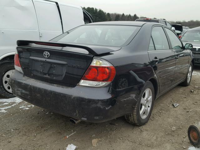 4T1BE30K06U138566 - 2006 TOYOTA CAMRY LE შავი ფოტო 4