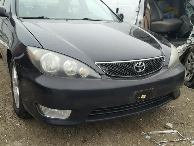 4T1BE30K06U138566 - 2006 TOYOTA CAMRY LE შავი ფოტო 9