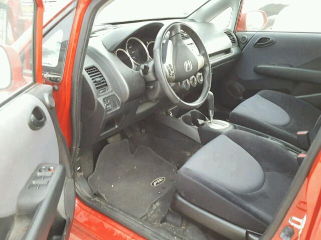 JHMGD38677S063462 - 2007 HONDA FIT S RED photo 9