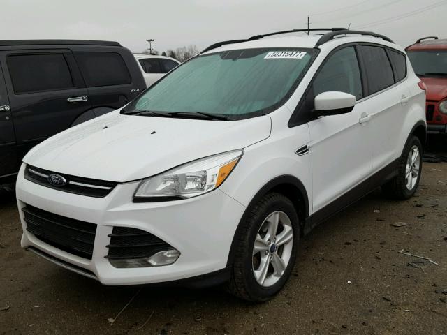 1FMCU0GX9DUA77609 - 2013 FORD ESCAPE SE WHITE photo 2