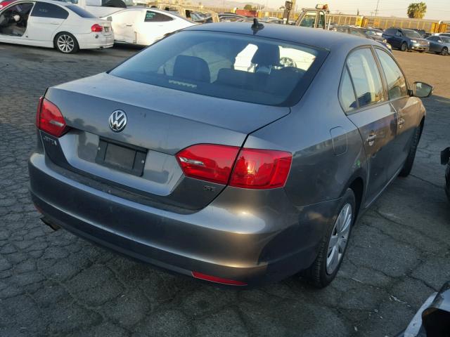 3VWD17AJ8EM221362 - 2014 VOLKSWAGEN JETTA SE GRAY photo 4