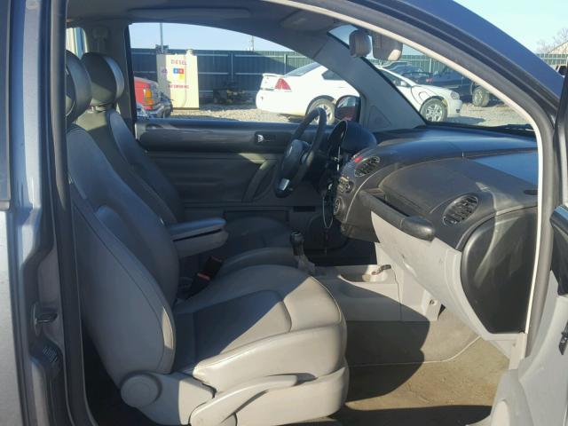 3VWRR31C76M416203 - 2006 VOLKSWAGEN NEW BEETLE 奶油色 照片 5