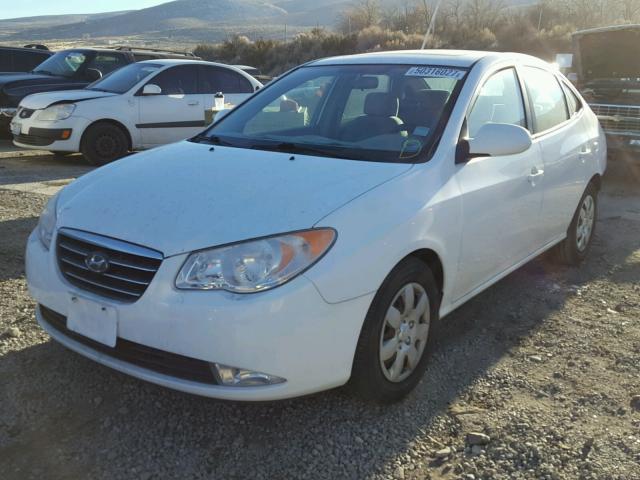 KMHDU46D47U153485 - 2007 HYUNDAI ELANTRA GL WHITE photo 2