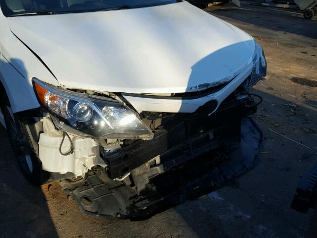 4T1BF1FK8CU633568 - 2012 TOYOTA CAMRY BASE WHITE photo 9