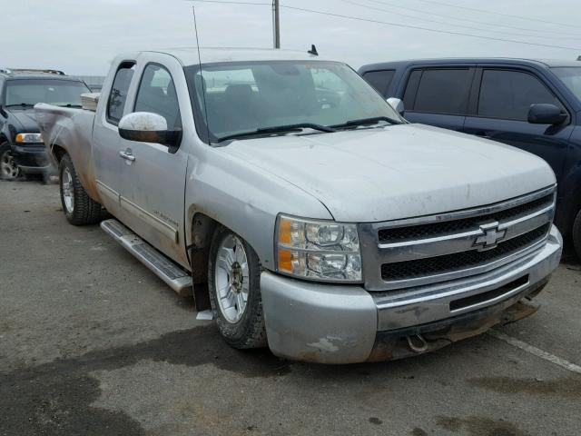 1GCSKSE35AZ251935 - 2010 CHEVROLET SILVERADO SILVER photo 1