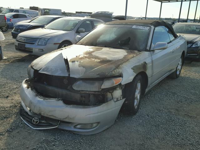 2T1FF28P02C597620 - 2002 TOYOTA CAMRY SOLA SILVER photo 2