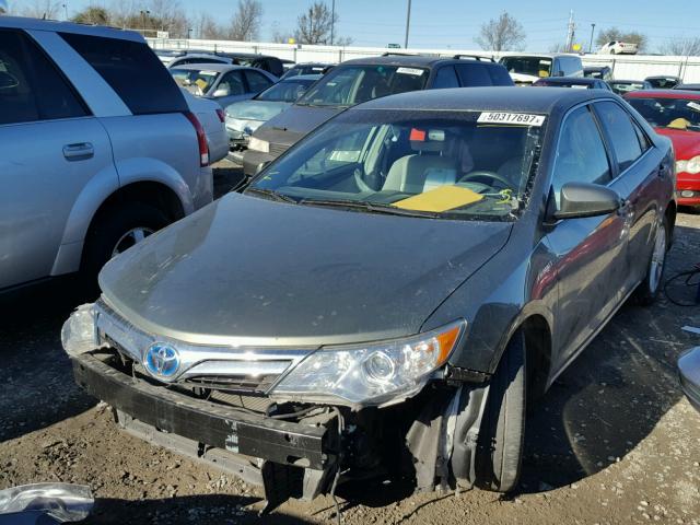 4T1BD1FK4CU021163 - 2012 TOYOTA CAMRY HYBR GRAY photo 2