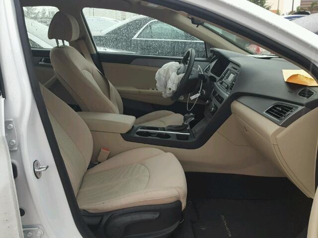 5NPE24AFXHH507691 - 2017 HYUNDAI SONATA SE WHITE photo 5