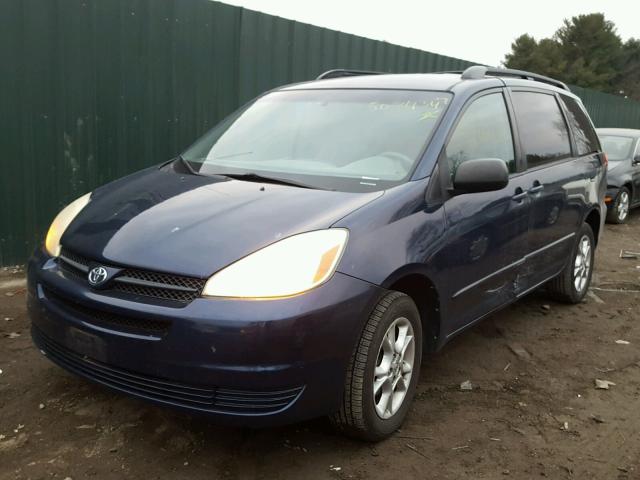 5TDBA23C54S013790 - 2004 TOYOTA SIENNA LE BLUE photo 2