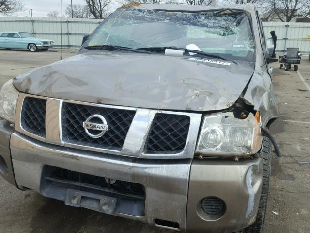 1N6AA07A17N224209 - 2007 NISSAN TITAN XE BEIGE photo 9