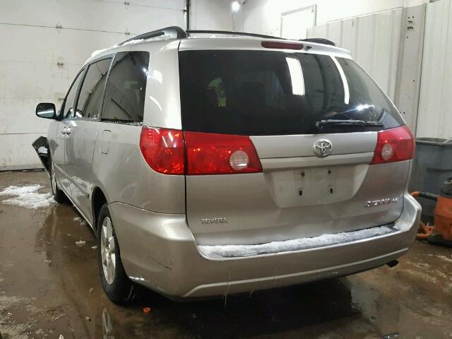 5TDZK23C29S230751 - 2009 TOYOTA SIENNA CE SILVER photo 3